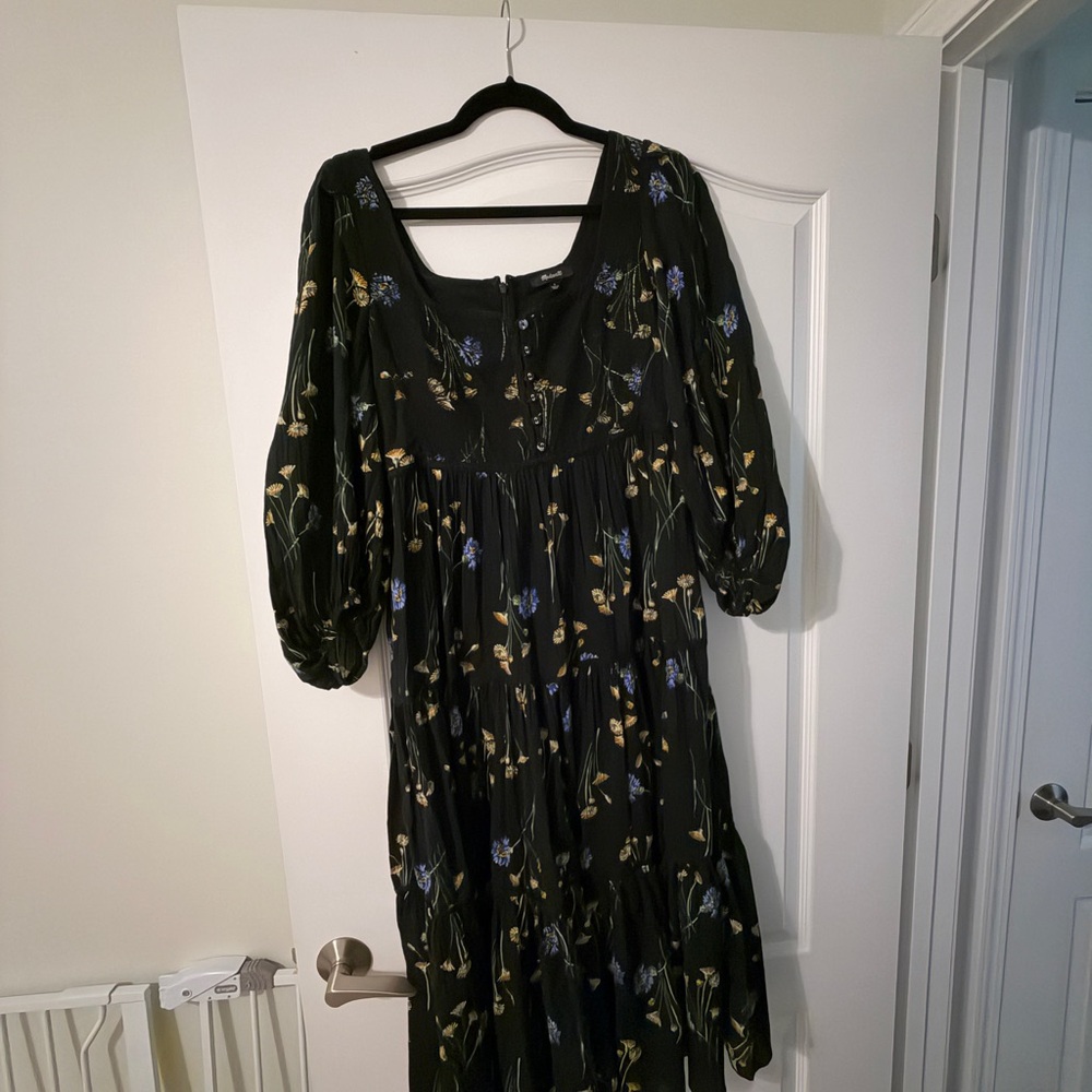 Madewell Black Floral Tiered Midi Dress with Puff Sleeves